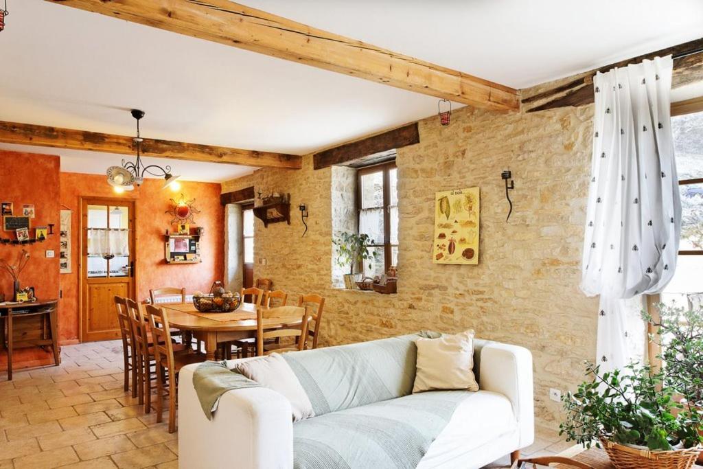 Chambres D'Hotes Soleil Et Cacao Siccieu-Saint-Julien-et-Carisieu Εξωτερικό φωτογραφία