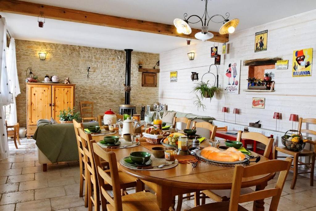 Chambres D'Hotes Soleil Et Cacao Siccieu-Saint-Julien-et-Carisieu Εξωτερικό φωτογραφία